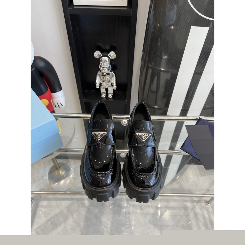 Pra*a boots